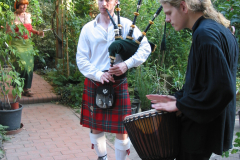 Bambusfest:
Konzert im Garten, Dudelsack und Trommeln mit Ronny Heide u.a.