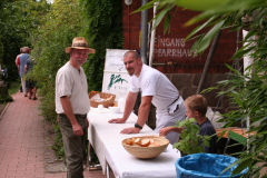 Bambusfest:
Kleiner Plausch am Suppenstand